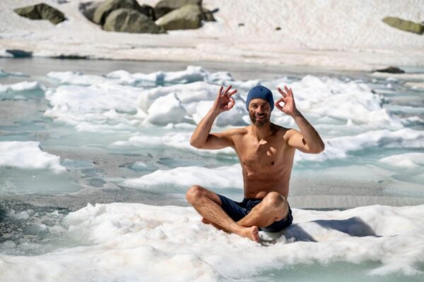 Ice bath team building switzerland